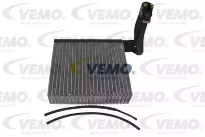 Испаритель VEMO V30-65-0038