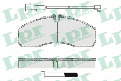 Комплект тормозных колодок LPR 05P1109B