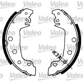 Комлект тормозных накладок VALEO 553619