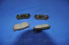 Комплект тормозных колодок PARTS-MALL PKB-008-S