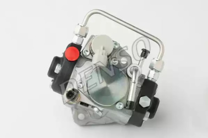 Насос DENSO DCRP301580