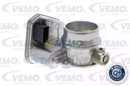 Патрубок VEMO V20-81-0022