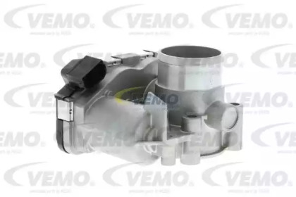 Патрубок VEMO V24-81-0009