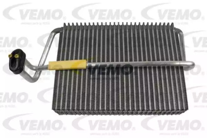 Испаритель VEMO V30-65-0010