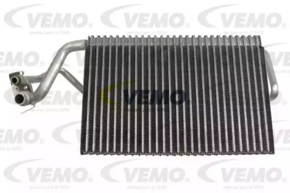 Испаритель VEMO V30-65-0017