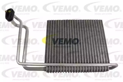 Испаритель VEMO V30-65-0036