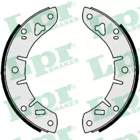 Комлект тормозных накладок LPR 01010