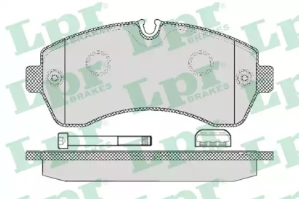 Комплект тормозных колодок LPR 05P1295K