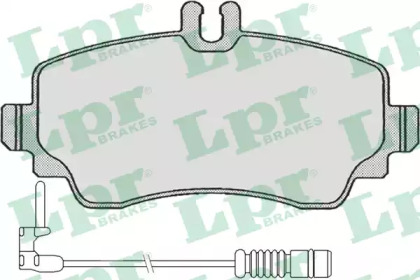 Комплект тормозных колодок LPR 05P670A