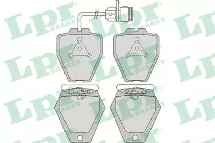 Комплект тормозных колодок LPR 05P981