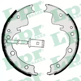 Комлект тормозных накладок LPR 06060
