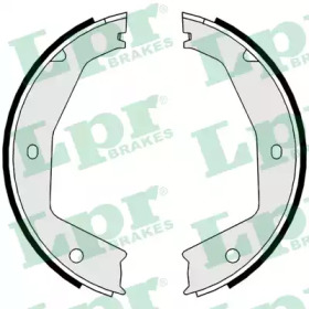 Комлект тормозных накладок LPR 09670