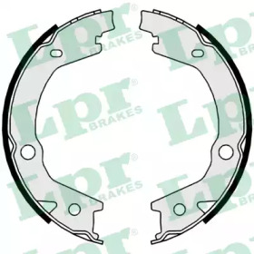 Комлект тормозных накладок LPR 09800