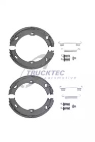 Комлект тормозных накладок TRUCKTEC AUTOMOTIVE 02.35.205