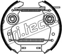 Комлект тормозных накладок fri.tech. 16004