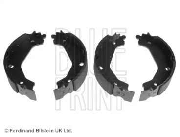 Комлект тормозных накладок BLUE PRINT ADG04178