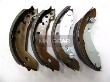 Комлект тормозных накладок MAXGEAR 19-0266