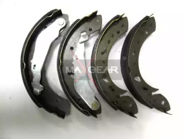 Комлект тормозных накладок MAXGEAR 19-0300