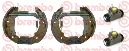 Комлект тормозных накладок BREMBO K 68 008