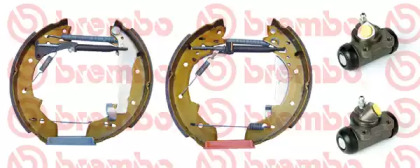 Комлект тормозных накладок BREMBO K 68 015